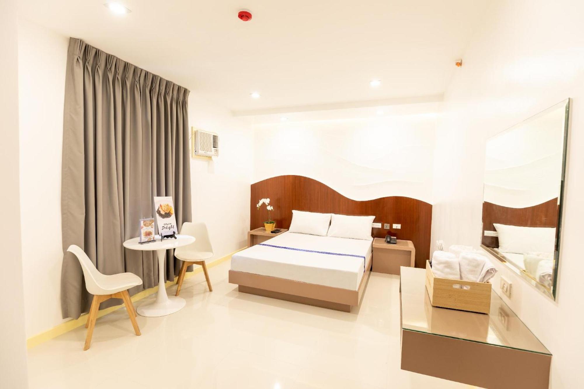 Hotel Dreamworld East Ortigas Pasig City Exteriör bild